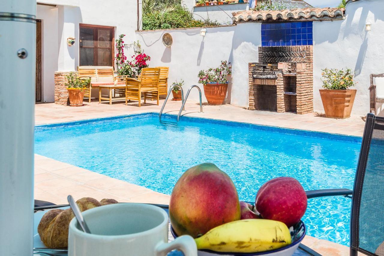 Casa Luna - 16Th Century Traditional Spanish Village House Пинос-дель-Валье Экстерьер фото