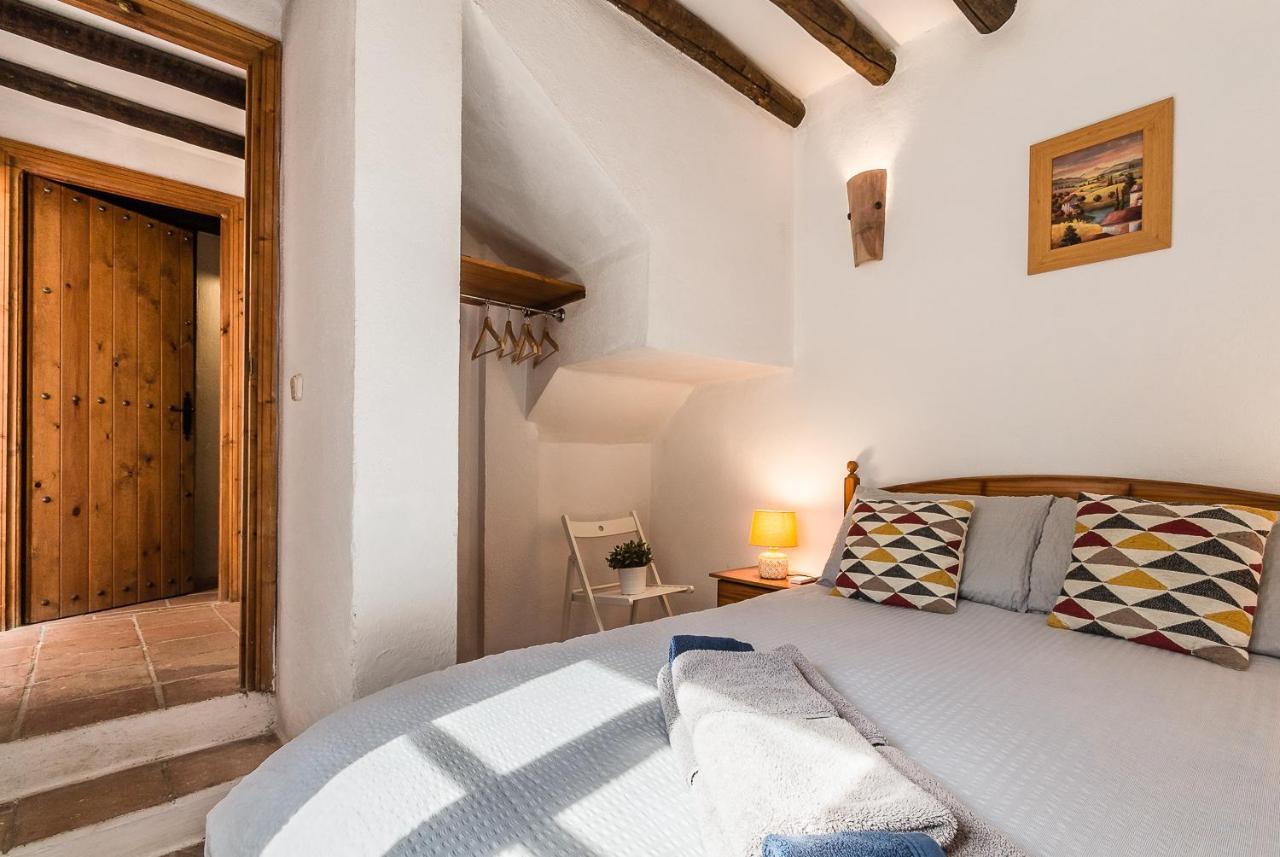 Casa Luna - 16Th Century Traditional Spanish Village House Пинос-дель-Валье Экстерьер фото